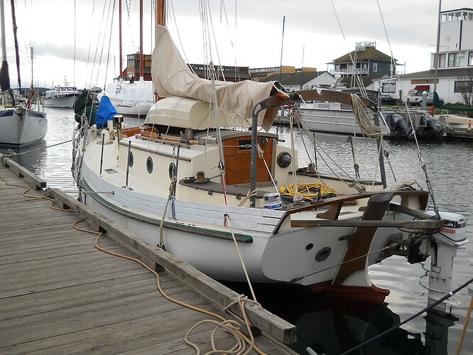 Hess Boat P T sml.jpg