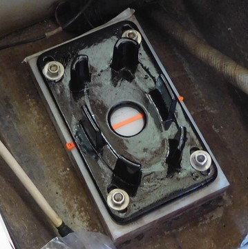 mast step cleaned and painted